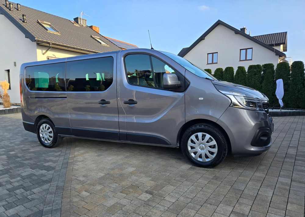 Renault Trafic Grand SpaceClass 2.0 dCi EDC - Minibus, Passenger van: picture 2 Renault Trafic Grand SpaceClass 2.0 dCi EDC - Minibus, Passenger van: picture 2