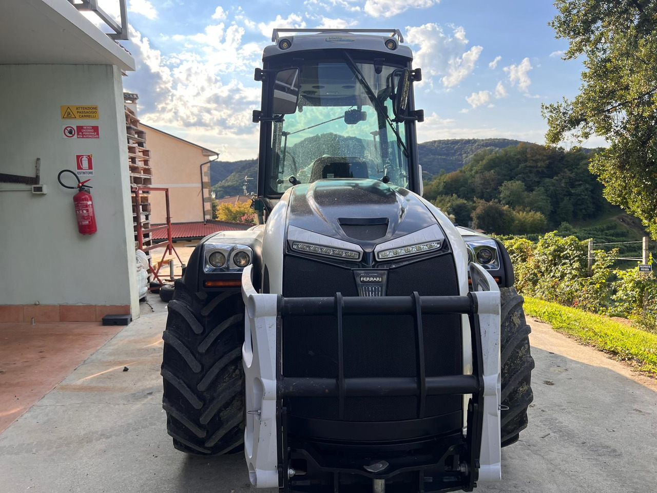 FERRARI VEGA K105 – DUALSTEER - Farm tractor: picture 5 FERRARI VEGA K105 – DUALSTEER - Farm tractor: picture 5