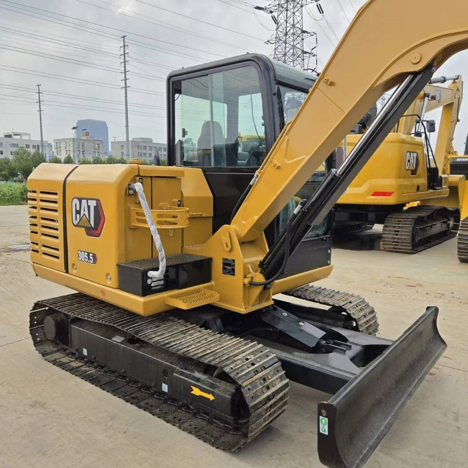 CAT 305  - Mini excavator: picture 3 CAT 305  - Mini excavator: picture 3