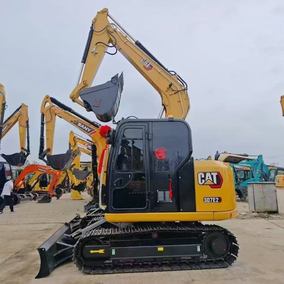 CAT 307E2 - Crawler excavator: picture 1 CAT 307E2 - Crawler excavator: picture 1