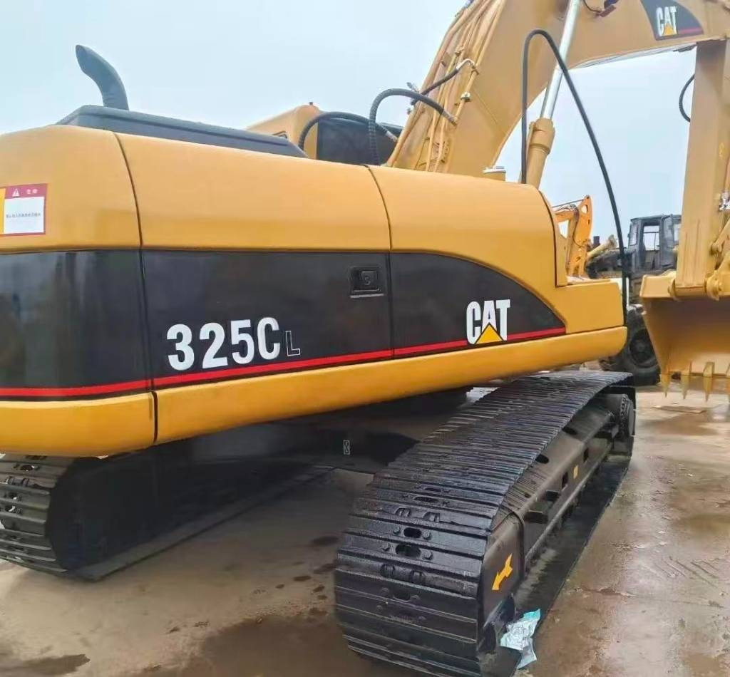 CAT 325 C  - Crawler excavator: picture 1 CAT 325 C  - Crawler excavator: picture 1
