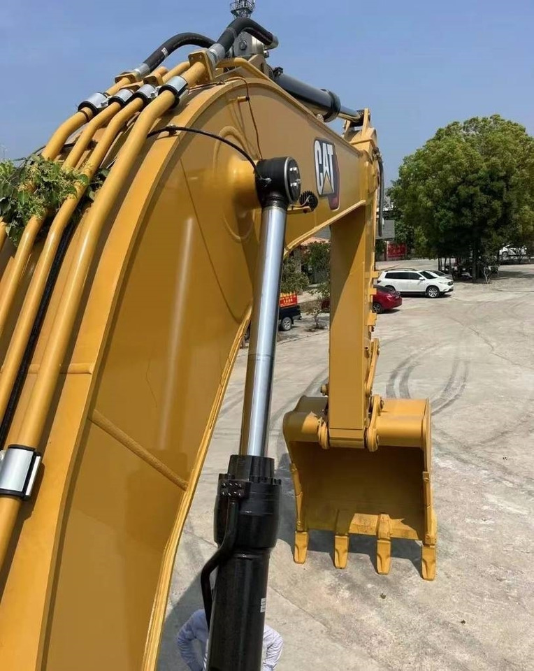 Crawler excavator CAT 336: picture 10