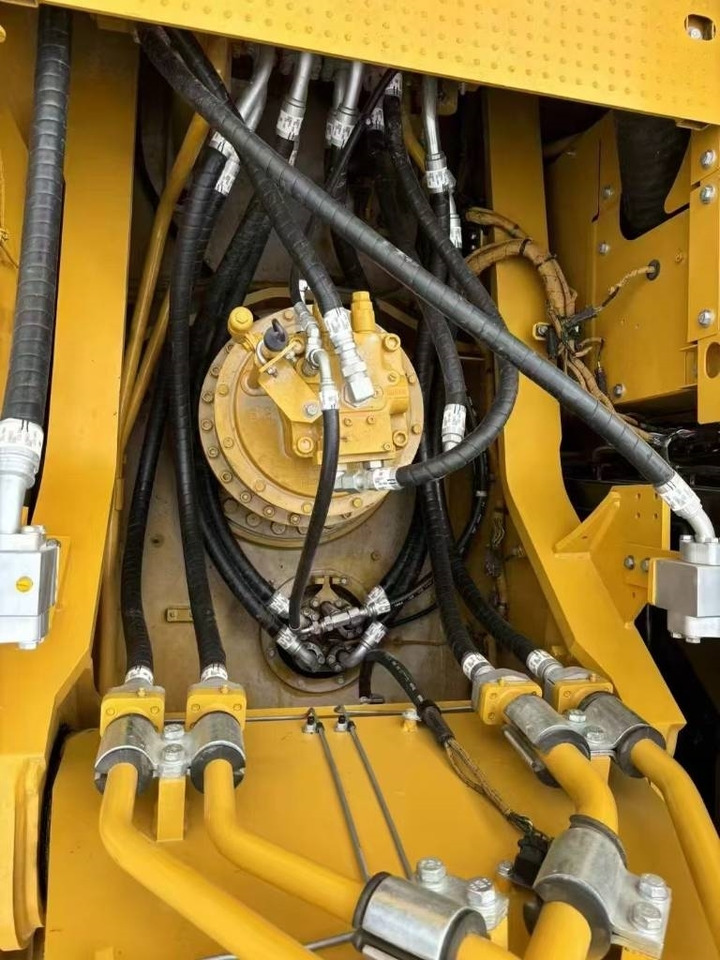 CAT 336 GC - Crawler excavator: picture 2 CAT 336 GC - Crawler excavator: picture 2