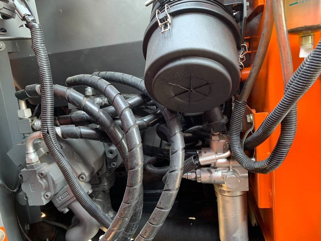 Hitachi ZX 70 - Mini excavator: picture 5 Hitachi ZX 70 - Mini excavator: picture 5