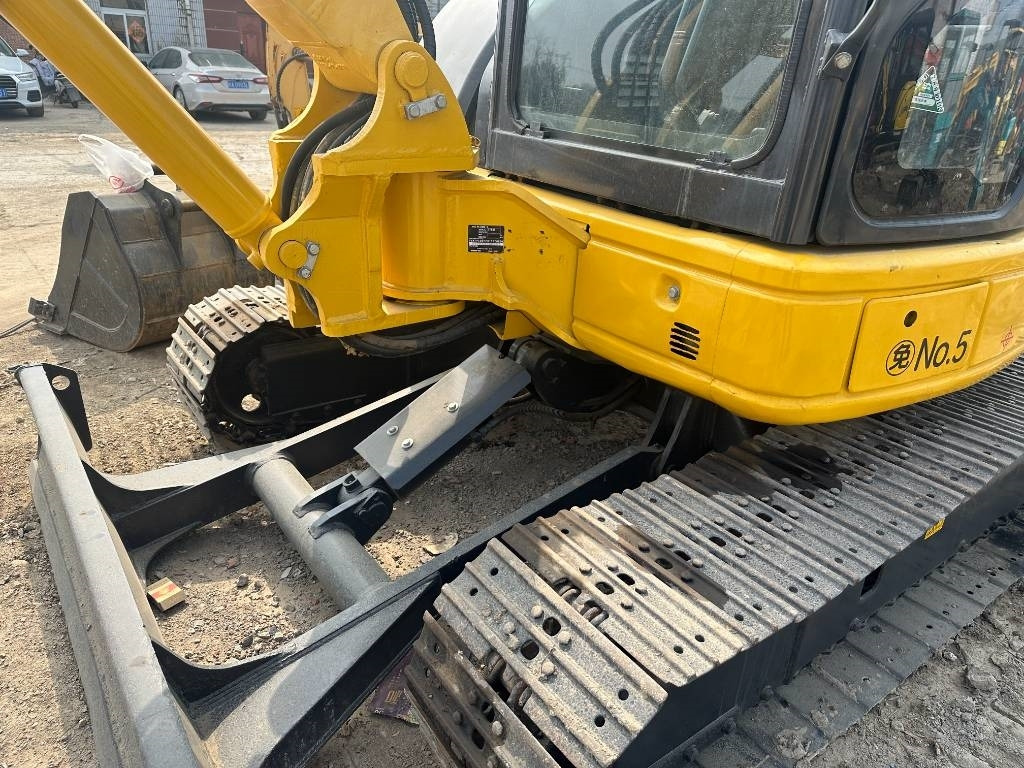 Komatsu PC 40 - Mini excavator: picture 2 Komatsu PC 40 - Mini excavator: picture 2