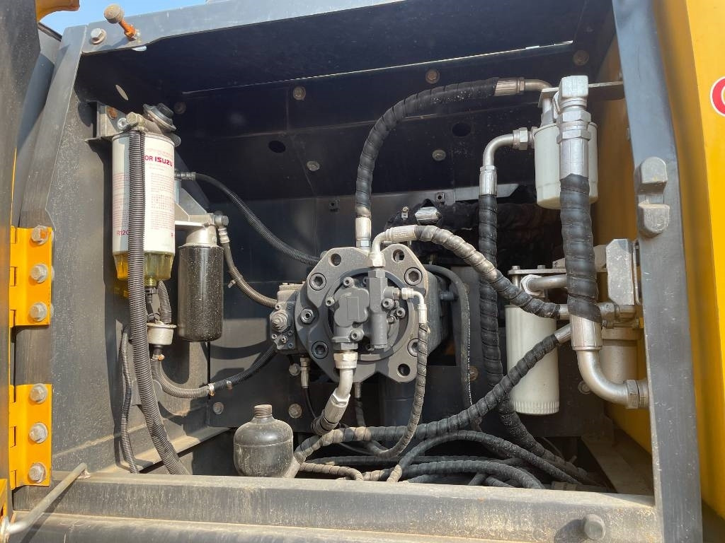 Volvo EC 210 - Crawler excavator: picture 5 Volvo EC 210 - Crawler excavator: picture 5