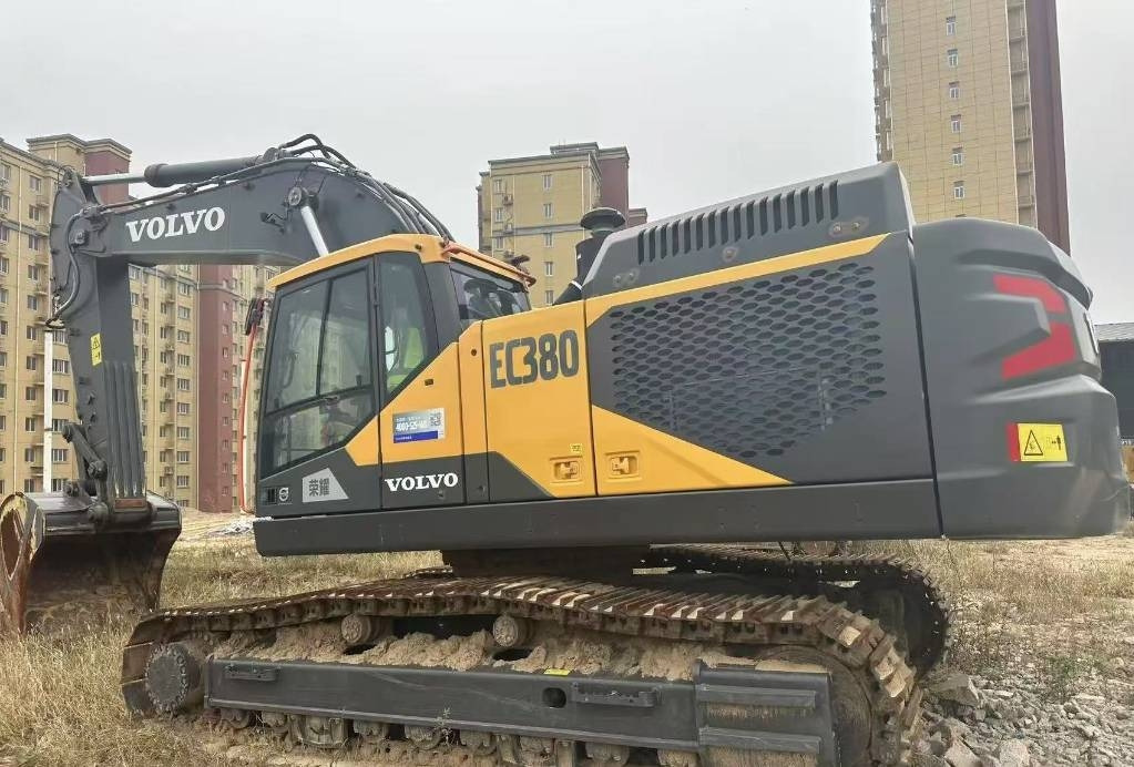 Volvo EC 380  - Crawler excavator: picture 1 Volvo EC 380  - Crawler excavator: picture 1