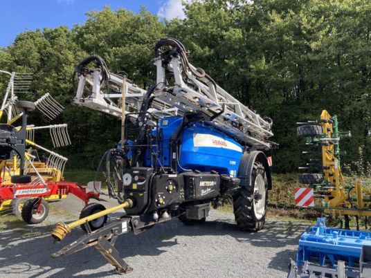 Evrard METEOR 5400L BLUE LINE - Trailed sprayer: picture 1 Evrard METEOR 5400L BLUE LINE - Trailed sprayer: picture 1