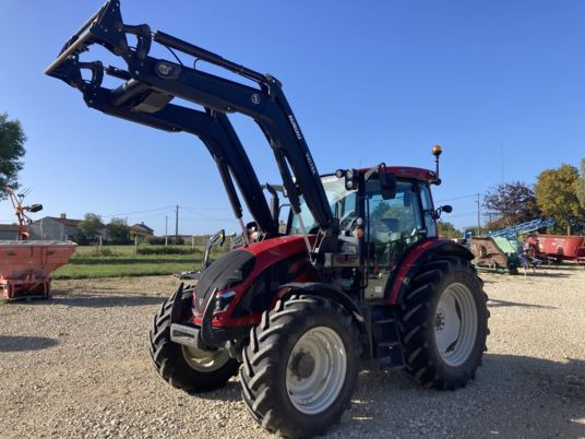 Valtra A115 - Farm tractor: picture 1 Valtra A115 - Farm tractor: picture 1