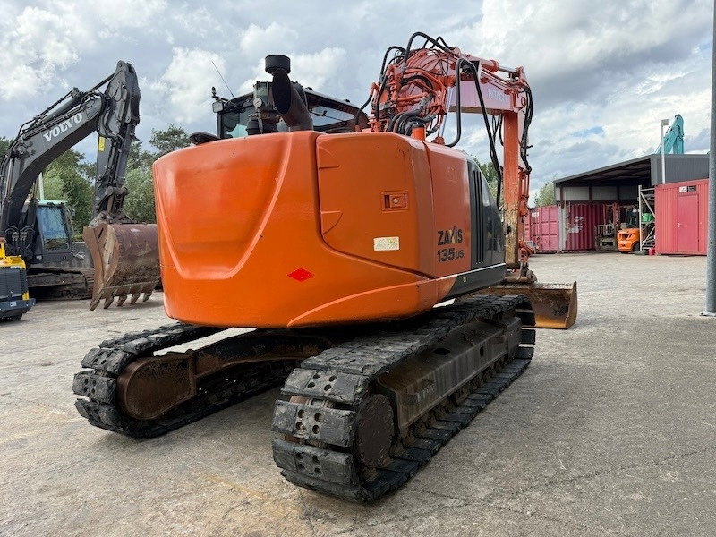 Hitachi ZX 135 US-5B - Crawler excavator: picture 3 Hitachi ZX 135 US-5B - Crawler excavator: picture 3
