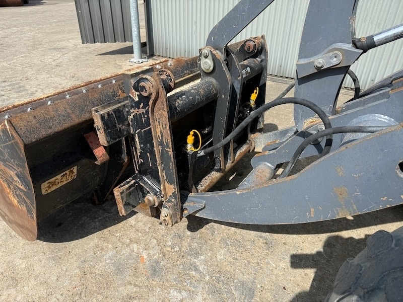 Wheel loader Terex TL 80 High Speed: picture 9