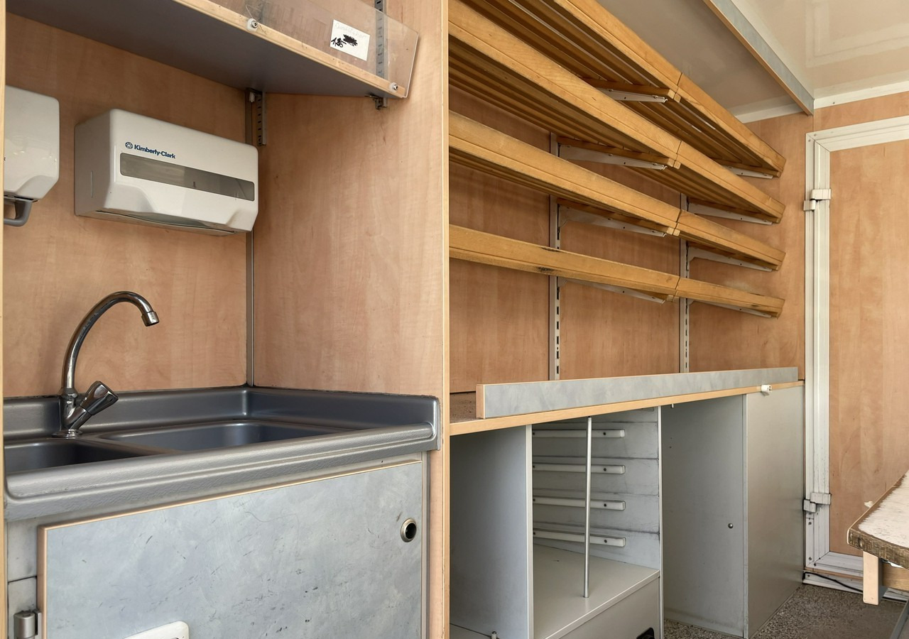 Fiat Ducato Ducato Autosklep pieczy Sklep Gastronomiczny Food Truck Foodtruck 20 - Vending truck: picture 4 Fiat Ducato Ducato Autosklep pieczy Sklep Gastronomiczny Food Truck Foodtruck 20 - Vending truck: picture 4