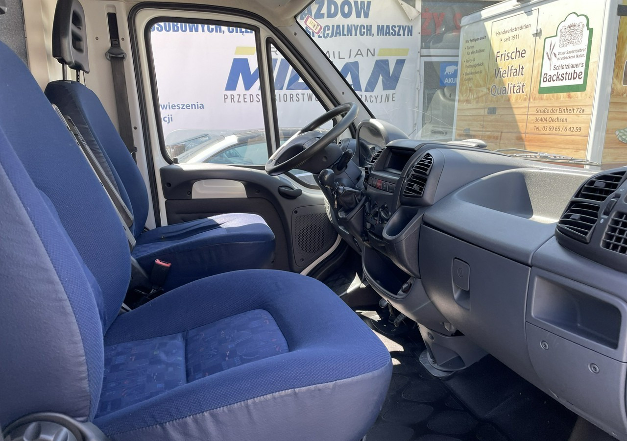 Fiat Ducato Ducato Autosklep wędlin Gastronomiczny Food Truck Foodtruck Sklep 20 - Vending truck: picture 5 Fiat Ducato Ducato Autosklep wędlin Gastronomiczny Food Truck Foodtruck Sklep 20 - Vending truck: picture 5