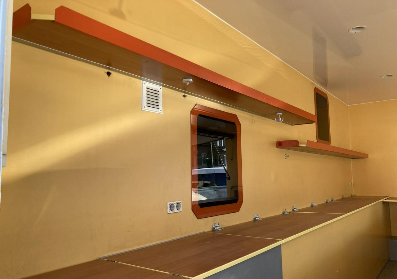 Fiat Ducato Fiat wędlin Autosklep Gastronomiczny Food Truck Foodtruck sklep 2010 - Vending truck: picture 4 Fiat Ducato Fiat wędlin Autosklep Gastronomiczny Food Truck Foodtruck sklep 2010 - Vending truck: picture 4
