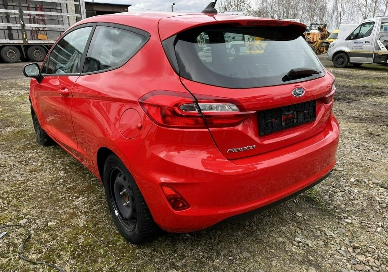 Ford Fiesta IX LIFT 1.1 Benzyna 75KM Klima Carplay Pakiet Winter Cool&Connect 2021 - Hatchback: picture 1 Ford Fiesta IX LIFT 1.1 Benzyna 75KM Klima Carplay Pakiet Winter Cool&Connect 2021 - Hatchback: picture 1