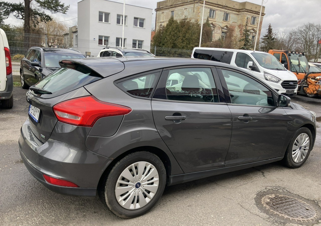 Ford Focus III Focus 1.0 EcoBoost Klima Salon PL 2015 - Car: picture 3 Ford Focus III Focus 1.0 EcoBoost Klima Salon PL 2015 - Car: picture 3