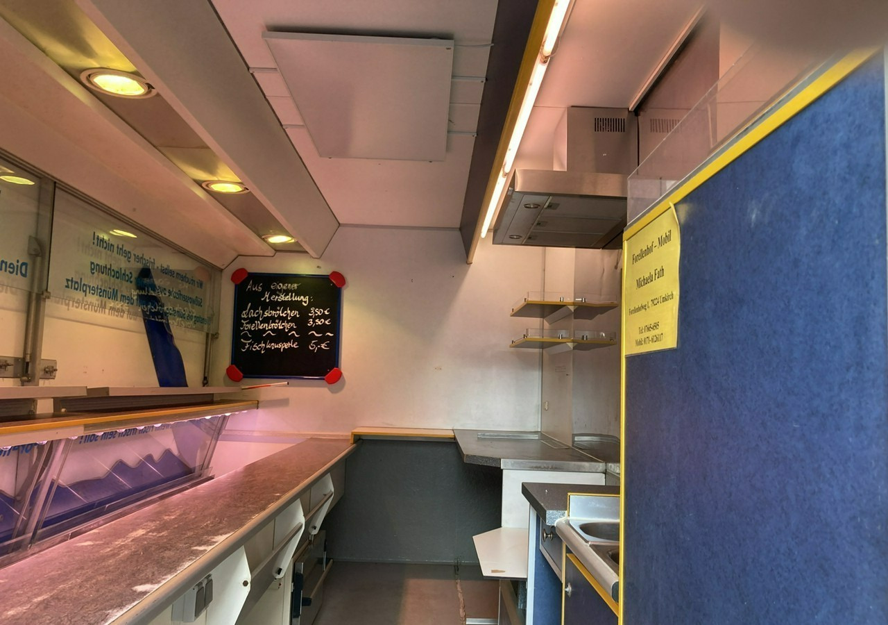 Inna Inny Autosklep wędlin Gastronomiczna food truck foodtruck sklep Klima199 - Vending trailer: picture 2 Inna Inny Autosklep wędlin Gastronomiczna food truck foodtruck sklep Klima199 - Vending trailer: picture 2