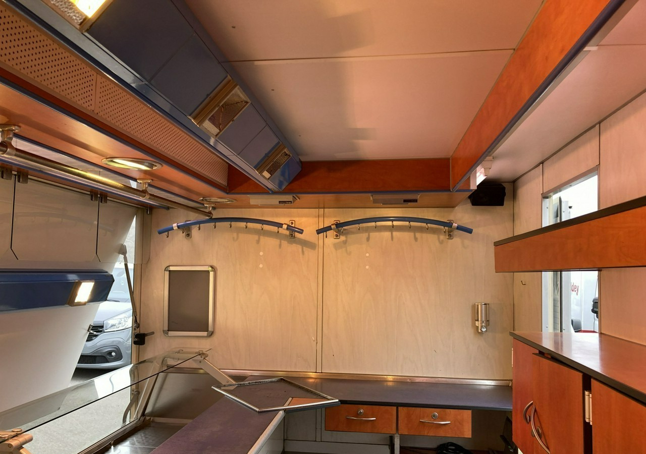 Inna Inny Autosklep wędlin Gastronomiczna food truck foodtruck sklep bar - Vending trailer: picture 5 Inna Inny Autosklep wędlin Gastronomiczna food truck foodtruck sklep bar - Vending trailer: picture 5
