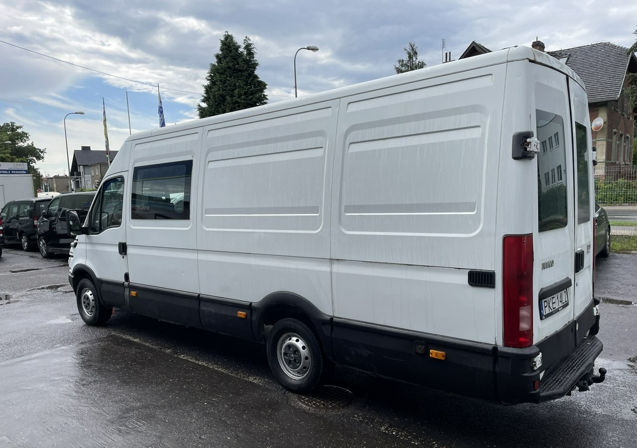 Iveco Iveco Daily 35S14 Maxi Brygadówka dokka doka 7-osobowy - Combi van: picture 4 Iveco Iveco Daily 35S14 Maxi Brygadówka dokka doka 7-osobowy - Combi van: picture 4