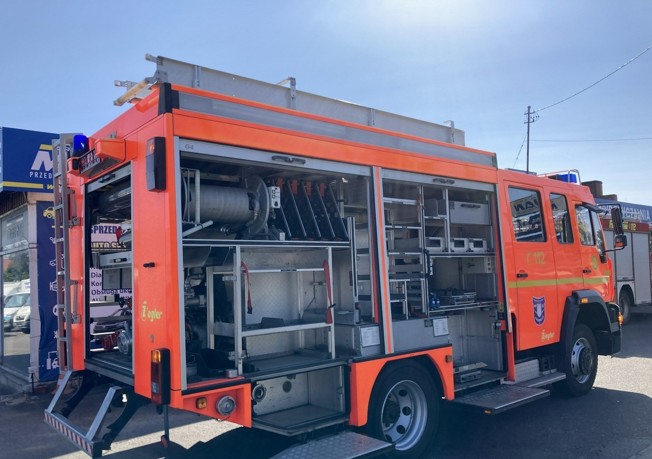 MAN MAN 15,250 Straż pożarna gaśnicza 9-osobowa 4X4 Wóz strażacki MAN 15,250 Straż pożarna gaśnicza 9-osobowa 4X4 Wóz strażacki - Fire truck: picture 1 MAN MAN 15,250 Straż pożarna gaśnicza 9-osobowa 4X4 Wóz strażacki MAN 15,250 Straż pożarna gaśnicza 9-osobowa 4X4 Wóz strażacki - Fire truck: picture 1