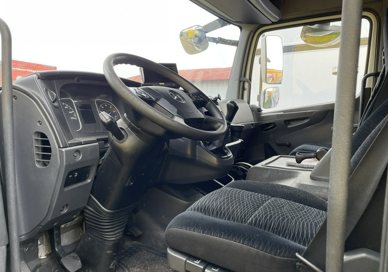 Mercedes-Benz Atego Atego 818 Pomoc Drogowa Euro 6 Autolaweta 2015 - Tow truck: picture 3 Mercedes-Benz Atego Atego 818 Pomoc Drogowa Euro 6 Autolaweta 2015 - Tow truck: picture 3