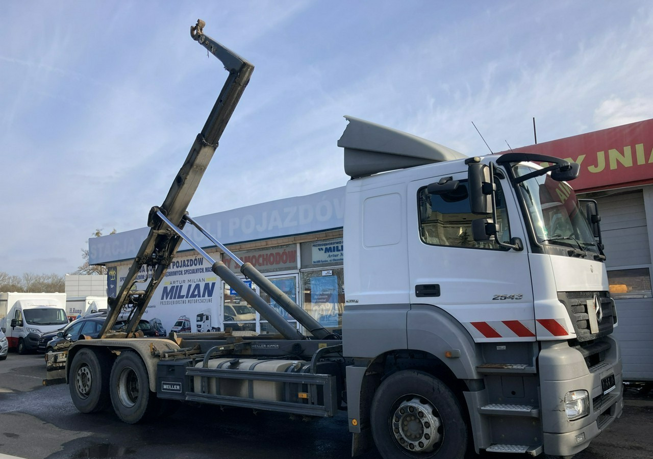 Mercedes-Benz Inny Mercedes-Benz Mercedes Axor 2543 Hakowiec bramowiec MEILLER-KIPPER Model 2009 - Hook lift truck: picture 1 Mercedes-Benz Inny Mercedes-Benz Mercedes Axor 2543 Hakowiec bramowiec MEILLER-KIPPER Model 2009 - Hook lift truck: picture 1