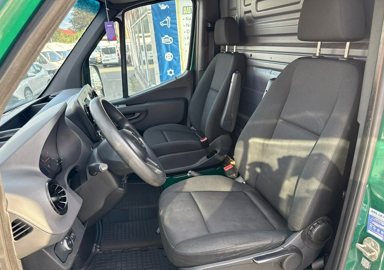Panel van Mercedes-Benz Sprinter Sprinter 311 CDI Maxi Model 2020: picture 13