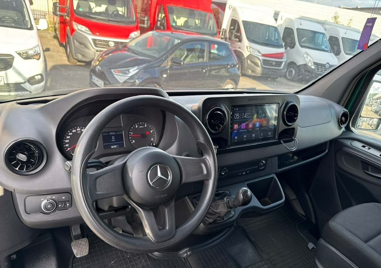 Panel van Mercedes-Benz Sprinter Sprinter 311 CDI Maxi Model 2020: picture 12