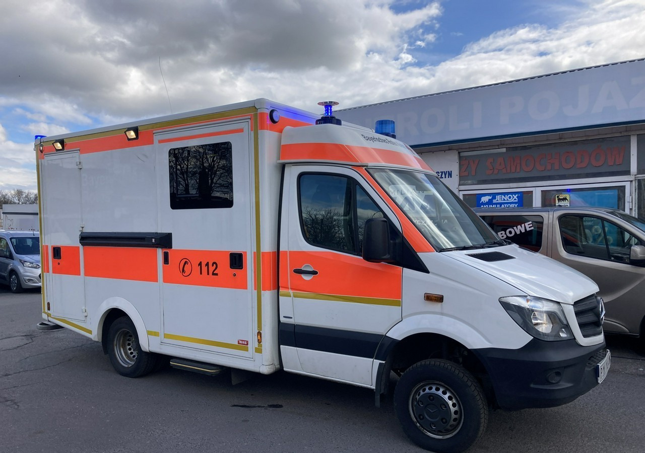 Mercedes-Benz Sprinter Sprinter 519 Karetka 4X4 Ambulans MODEL 2017 - Ambulance: picture 4 Mercedes-Benz Sprinter Sprinter 519 Karetka 4X4 Ambulans MODEL 2017 - Ambulance: picture 4