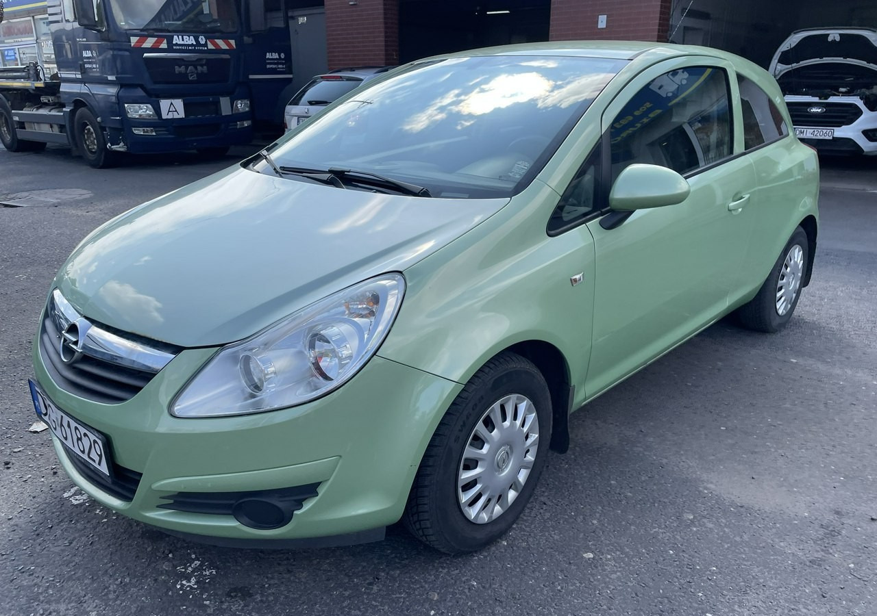 Opel Corsa D Opel Corsa 1,2-16V Klima Salon PL Bagażnik na Rowery Model 2010 - Hatchback: picture 1 Opel Corsa D Opel Corsa 1,2-16V Klima Salon PL Bagażnik na Rowery Model 2010 - Hatchback: picture 1