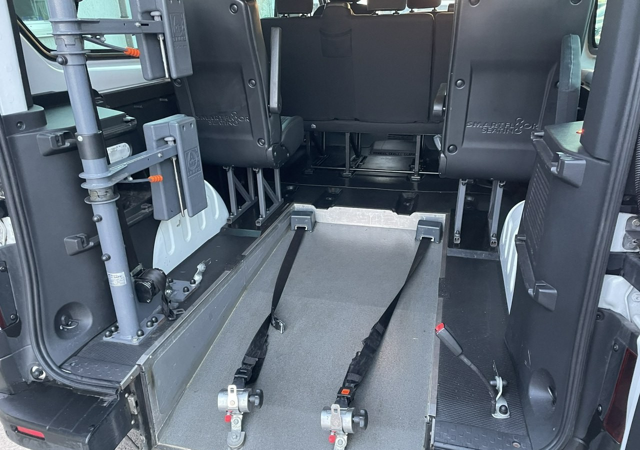 Opel Vivaro Opel Vivaro dla Niepełnosprawnych inwalida Rampa Model 2019 - Car: picture 4 Opel Vivaro Opel Vivaro dla Niepełnosprawnych inwalida Rampa Model 2019 - Car: picture 4