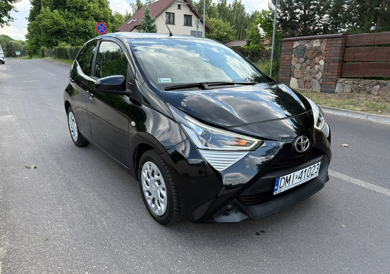 Hatchback Toyota Aygo II Toyota Aygo 1.0-16V Klima Salon PL 24651km Model 2021: picture 6