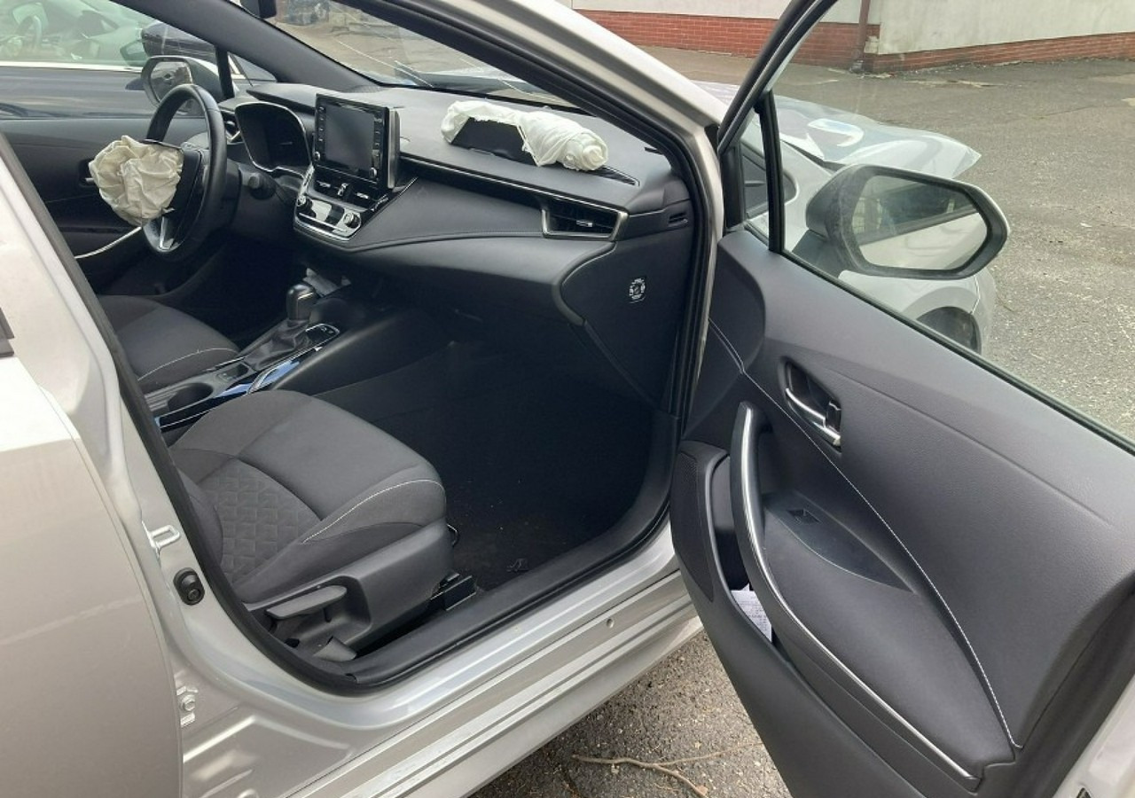 Hatchback Toyota Corolla XII Corolla 1.8 Hybrid 102KM Comfort Salon PL 2020: picture 14