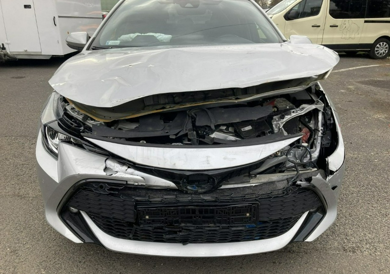 Hatchback Toyota Corolla XII Corolla 1.8 Hybrid 102KM Comfort Salon PL 2020: picture 16