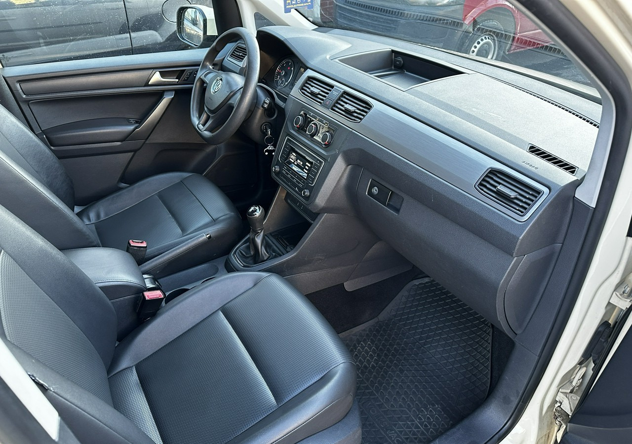 Volkswagen Caddy III Caddy 2.0 TDI Maxi 7-osobowy Model 2019 - Car: picture 4 Volkswagen Caddy III Caddy 2.0 TDI Maxi 7-osobowy Model 2019 - Car: picture 4