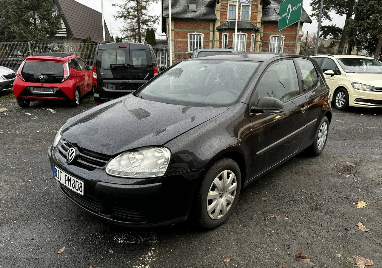 Volkswagen Golf V Golf V 1,4-80KM Klima 2007 - Hatchback: picture 1 Volkswagen Golf V Golf V 1,4-80KM Klima 2007 - Hatchback: picture 1