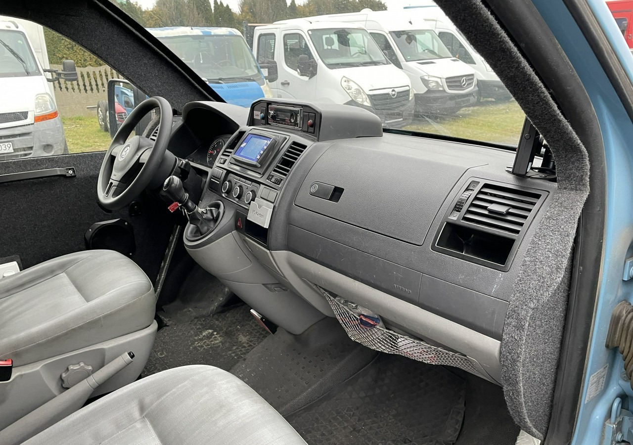 Cash in transit vehicle Volkswagen Transporter T5 Transporter Bankowóz kuloodporny opancerzony Model 2015: picture 13