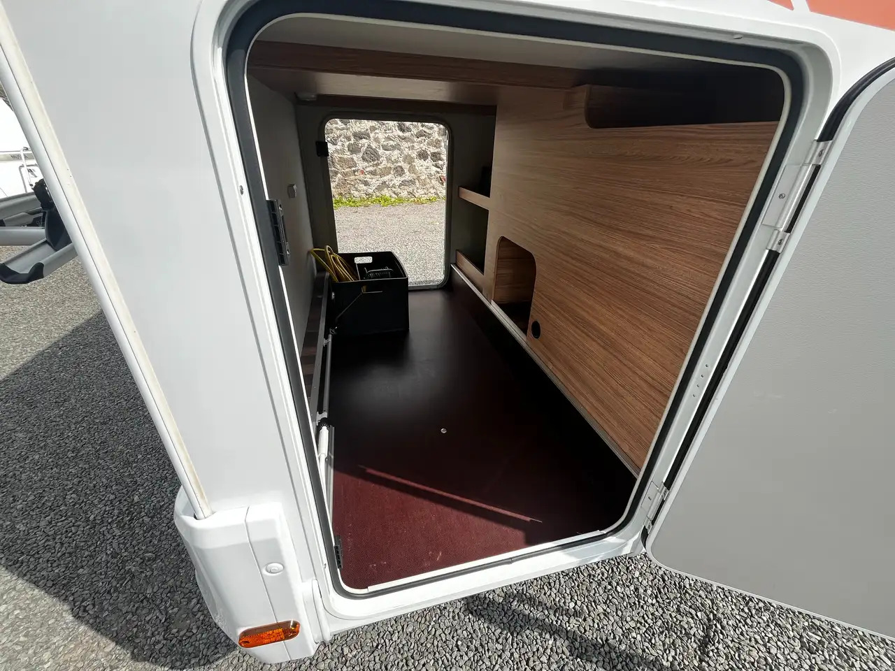 New Semi-integrated motorhome Weinsberg CaraCompact 600 MEG EDITION [PEPPER] Ab Nov. '24: picture 9