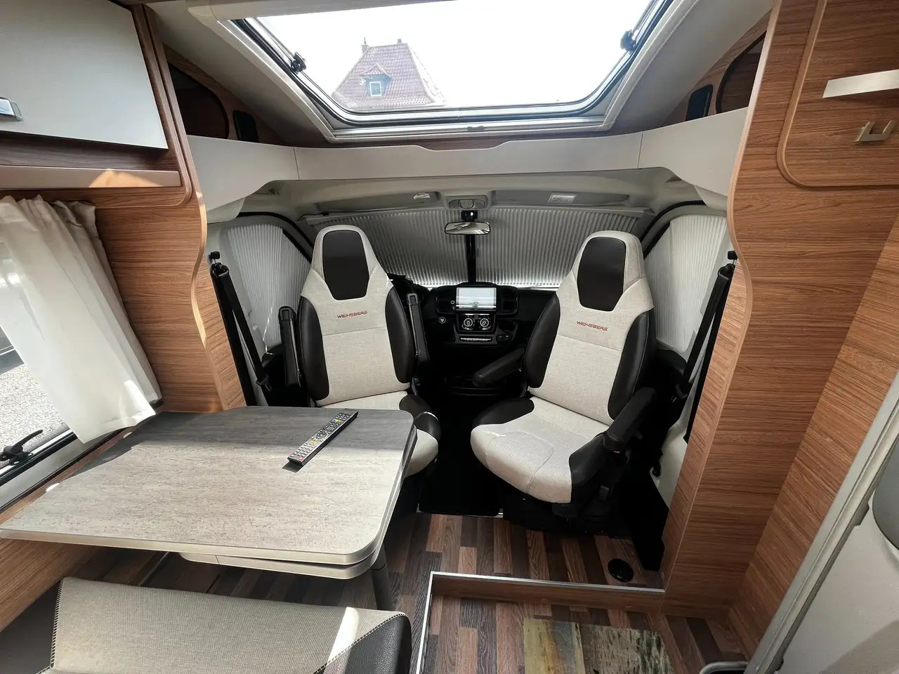 New Semi-integrated motorhome Weinsberg CaraCompact 600 MEG EDITION [PEPPER] Ab Nov. '24: picture 19