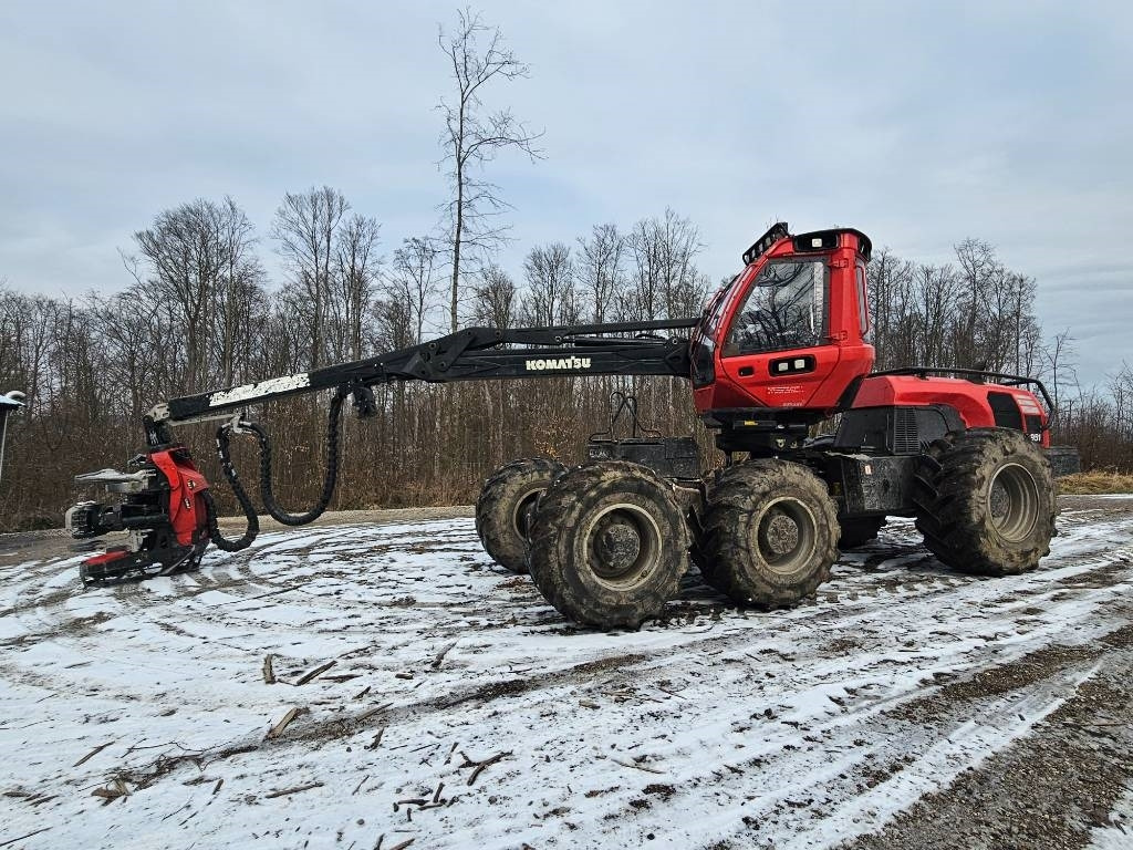 Komatsu 951 - Forestry harvester: picture 1 Komatsu 951 - Forestry harvester: picture 1
