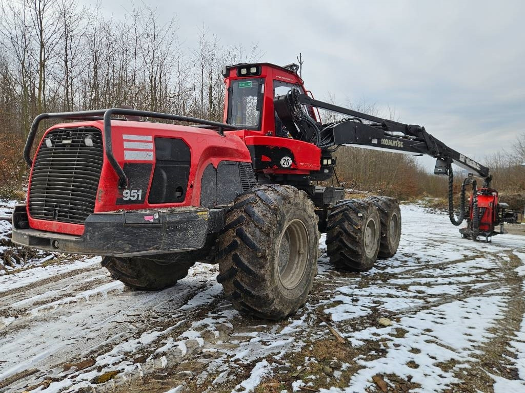 Komatsu 951 - Forestry harvester: picture 3 Komatsu 951 - Forestry harvester: picture 3