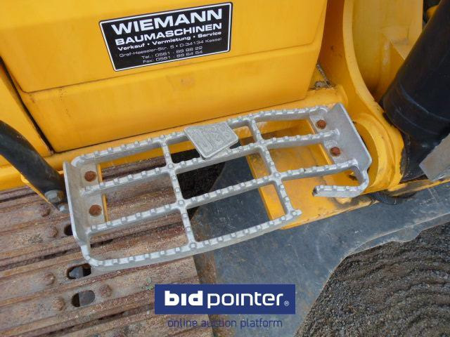 Crawler excavator JCB JS200LC T4i: picture 8