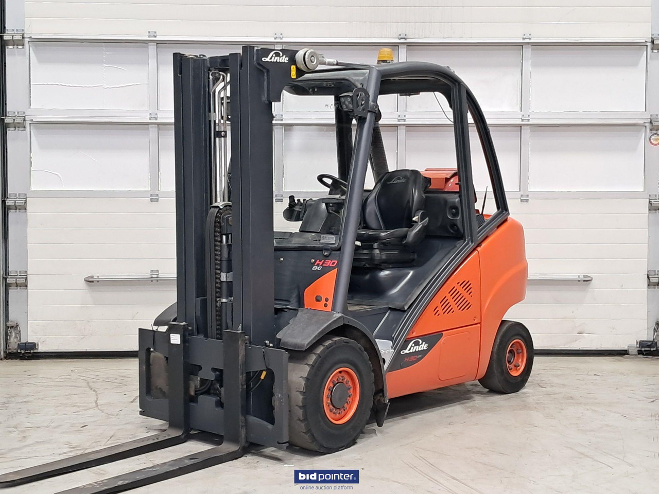 Linde H30T-02 LPG vorkheftruck - LPG forklift: picture 1 Linde H30T-02 LPG vorkheftruck - LPG forklift: picture 1