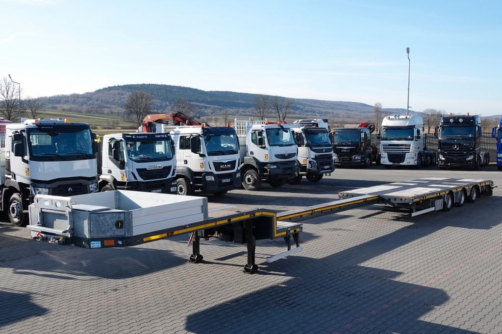 Emtech NACZEPA LAWETA / NISKOPODWOZIE / ROZCIĄGANA / DŁ Emtech NACZEPA LAWETA / NISKOPODWOZIE / ROZCIĄGANA / DŁ - Low loader semi-trailer: picture 1 Emtech NACZEPA LAWETA / NISKOPODWOZIE / ROZCIĄGANA / DŁ Emtech NACZEPA LAWETA / NISKOPODWOZIE / ROZCIĄGANA / DŁ - Low loader semi-trailer: picture 1