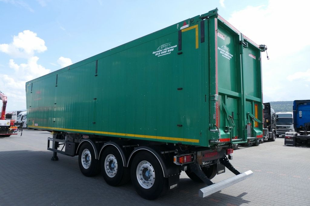 Kempf WYWROTKA 60m3 / 2018 ROK / KLAPO DRZWI / OŚ PODN - Curtainsider semi-trailer: picture 4 Kempf WYWROTKA 60m3 / 2018 ROK / KLAPO DRZWI / OŚ PODN - Curtainsider semi-trailer: picture 4