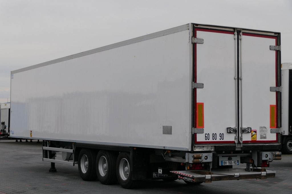 LeciTrailer FRAPPA / CHŁODNIA / CARRIER VECTOR 1850 / WINDA - Refrigerator semi-trailer: picture 3 LeciTrailer FRAPPA / CHŁODNIA / CARRIER VECTOR 1850 / WINDA - Refrigerator semi-trailer: picture 3