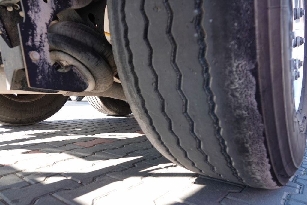 Silo semi-trailer Legras CEMENTONACZEPA /  3 KOMORY / 38  000 L / SILOS Legras CEMENTONACZEPA /  3 KOMORY / 38  000 L / SILOS: picture 12