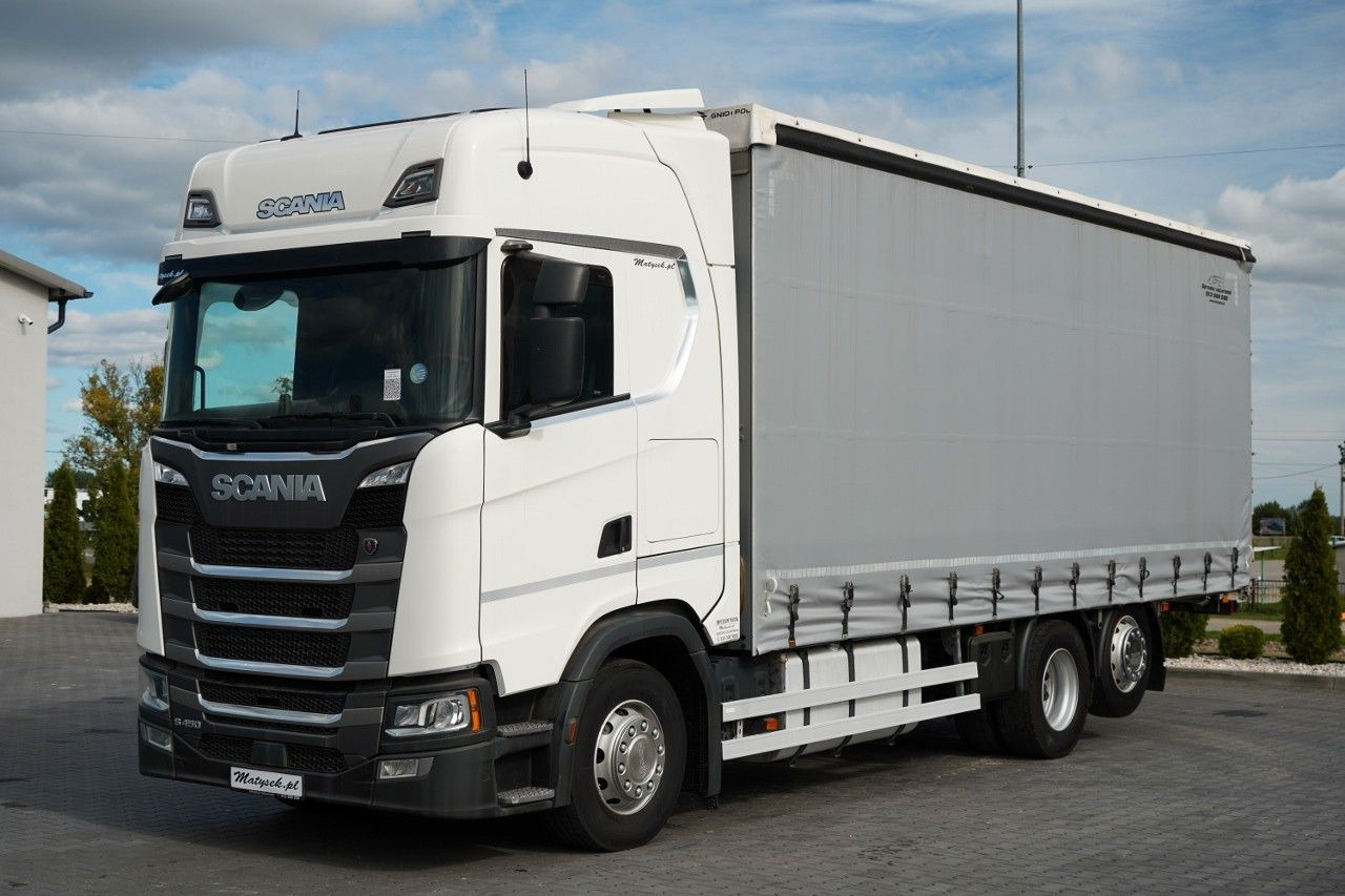 Scania S 450 / SOLÓWKA / 6X2 / OŚ PODNOSZONA / 2019 / - Curtainsider truck: picture 2 Scania S 450 / SOLÓWKA / 6X2 / OŚ PODNOSZONA / 2019 / - Curtainsider truck: picture 2