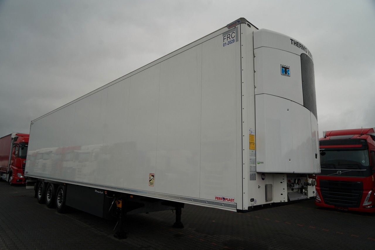 Refrigerator semi-trailer Schmitz Cargobull REFRIGERATED / NEW THERMO KING UNIT / SLX 300 /: picture 7