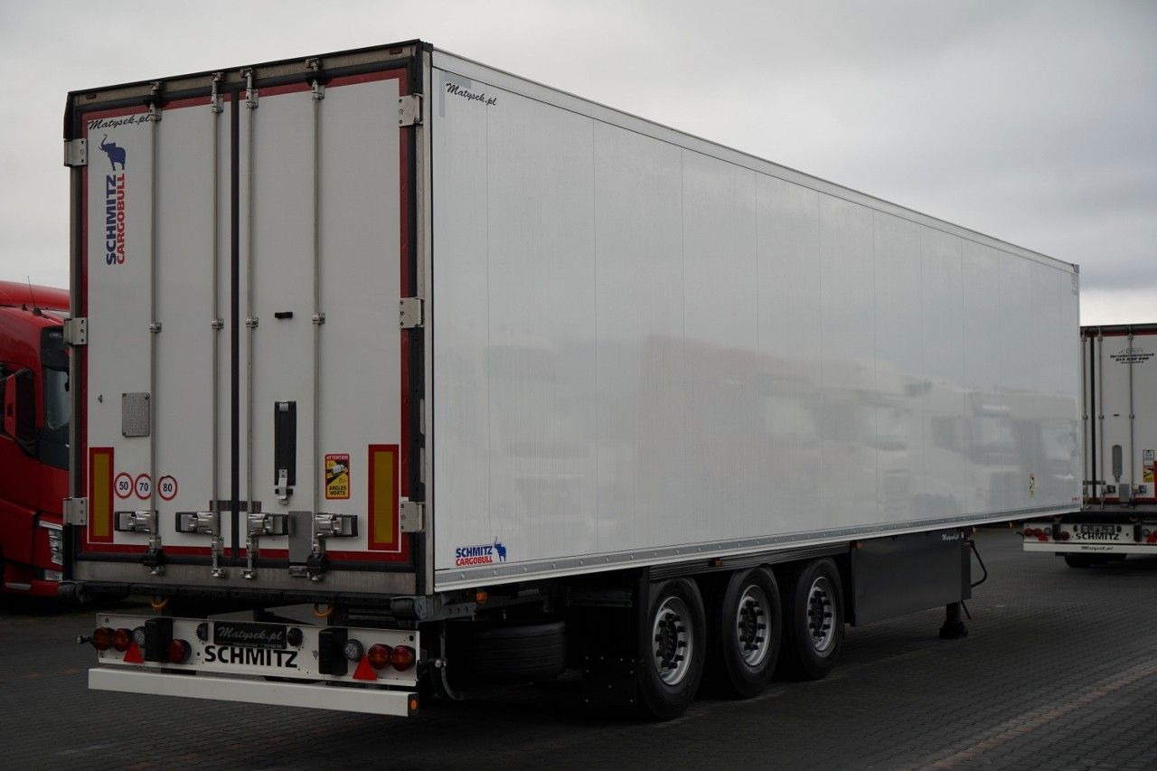 Refrigerator semi-trailer Schmitz Cargobull REFRIGERATED / NEW THERMO KING UNIT / SLX 300 /: picture 6